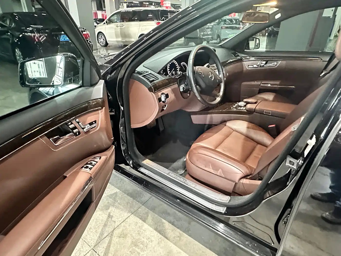 Mercedes-Benz S-Class 2012 S 300 L Business Grand Edition фото 11
