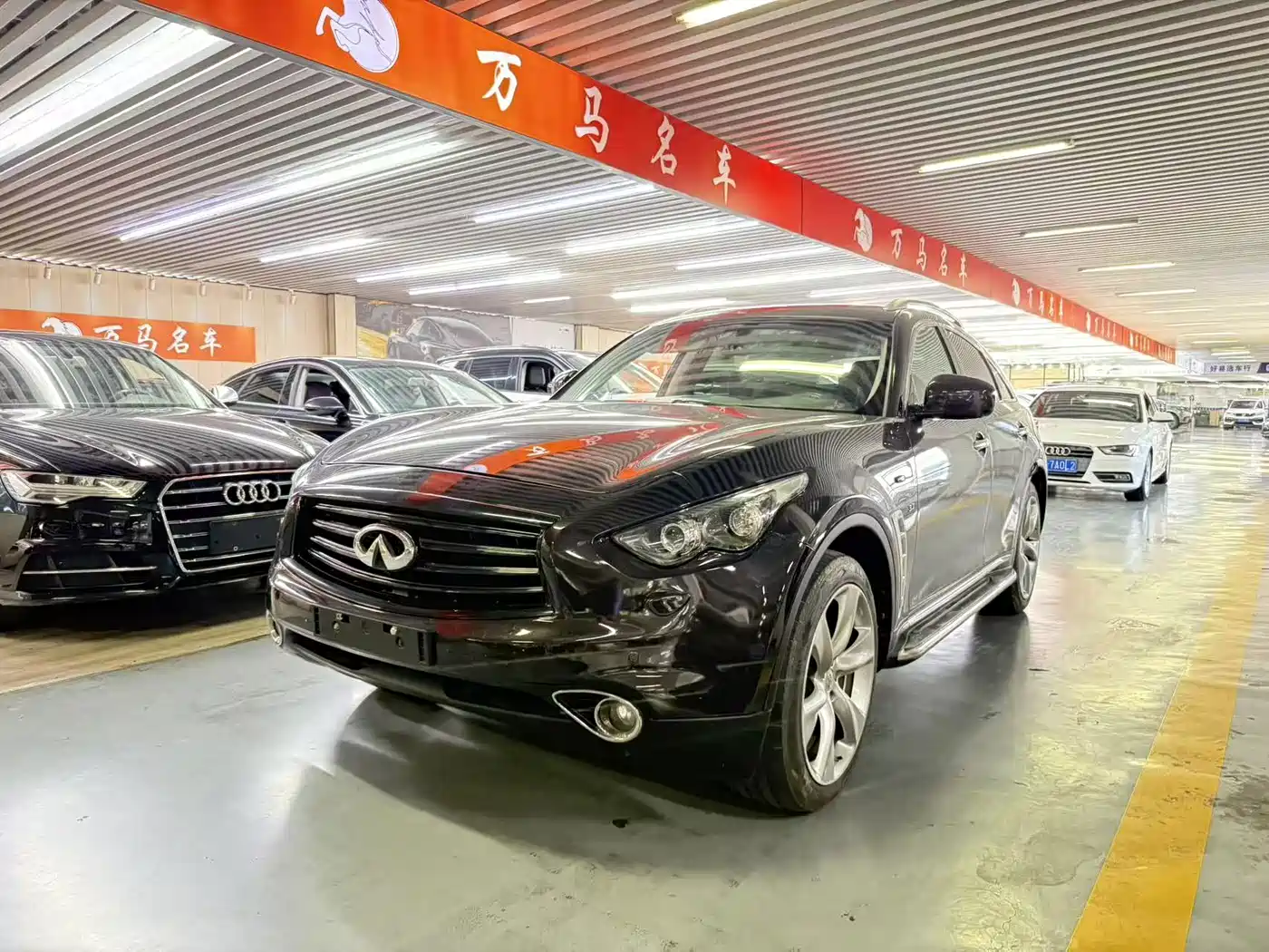 Infiniti FX 2012 2013 FX37 Standard Edition