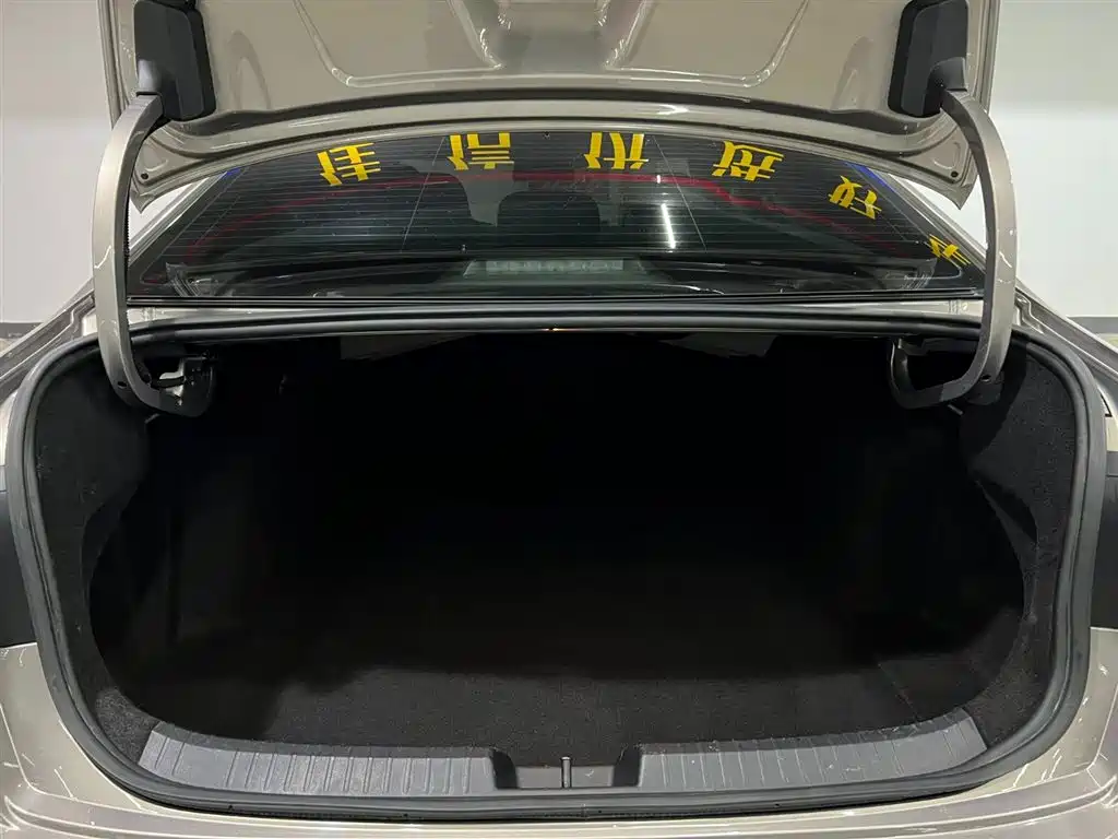Volkswagen Sagitar 2023 280TSI DSG Beyond Lite фото 7