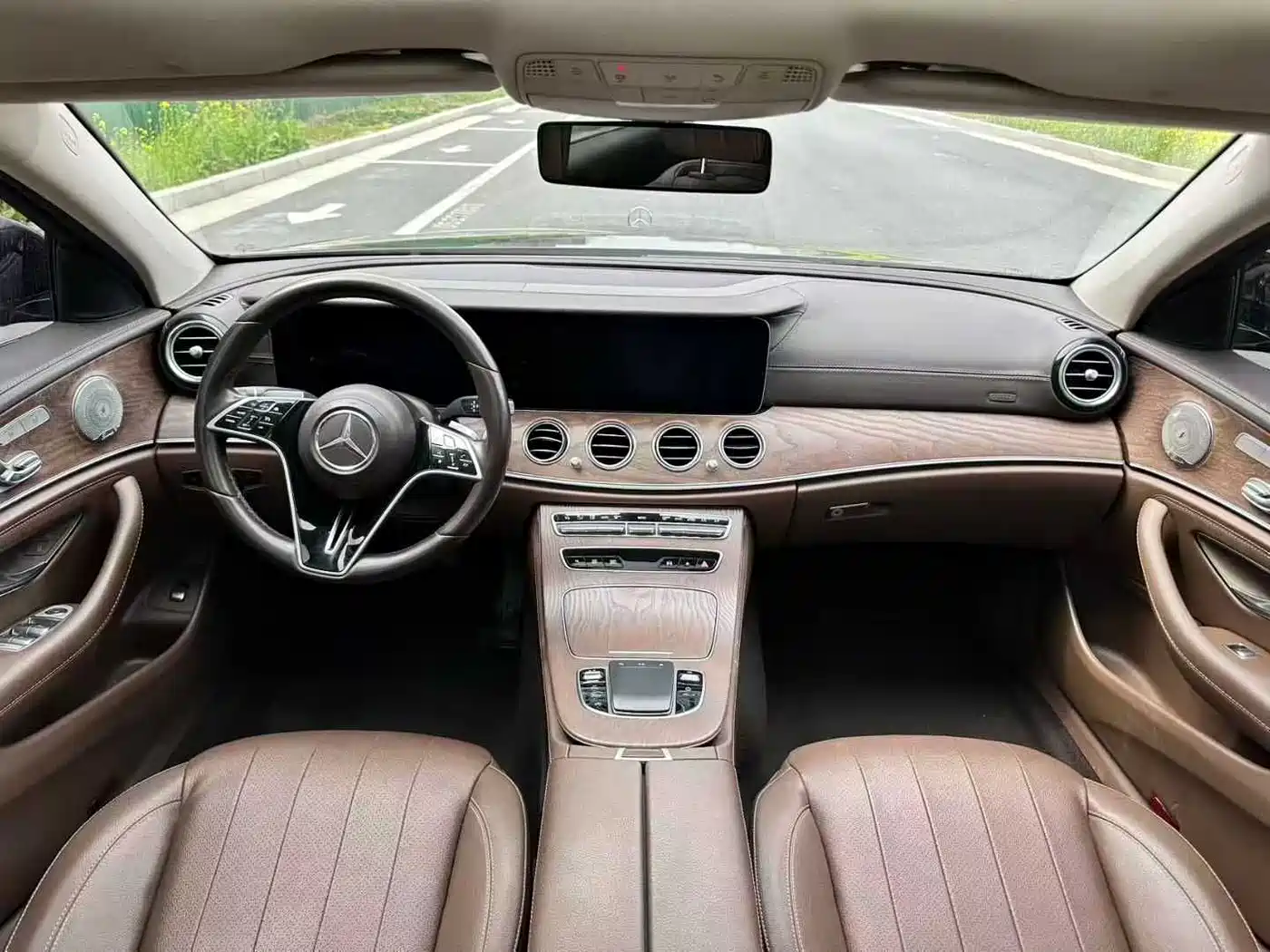 Mercedes-Benz E-Class 2022 Facelift E 300 L Fashion Style фото 4