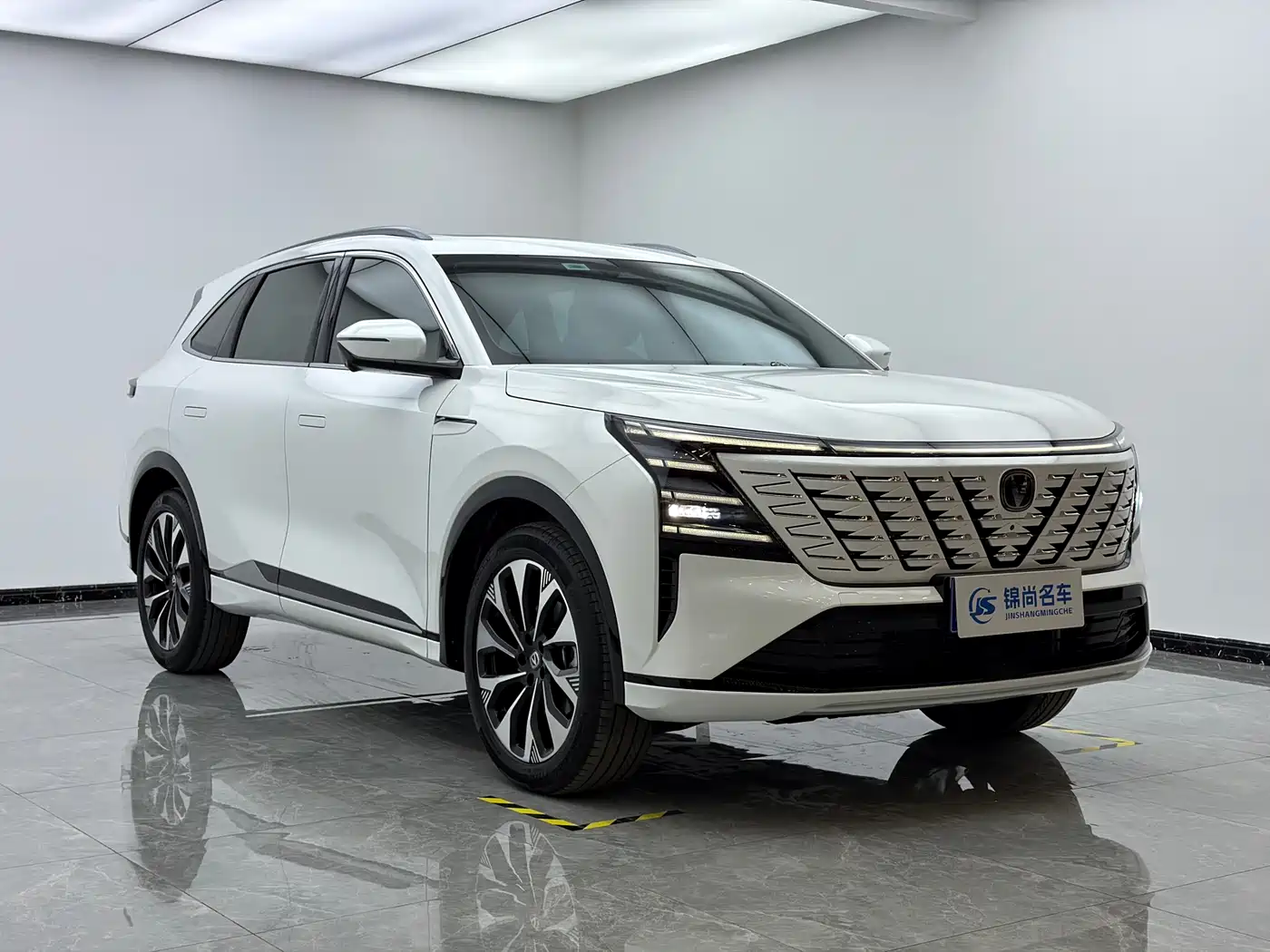 Фото 3 - Changan CS75 PLUS