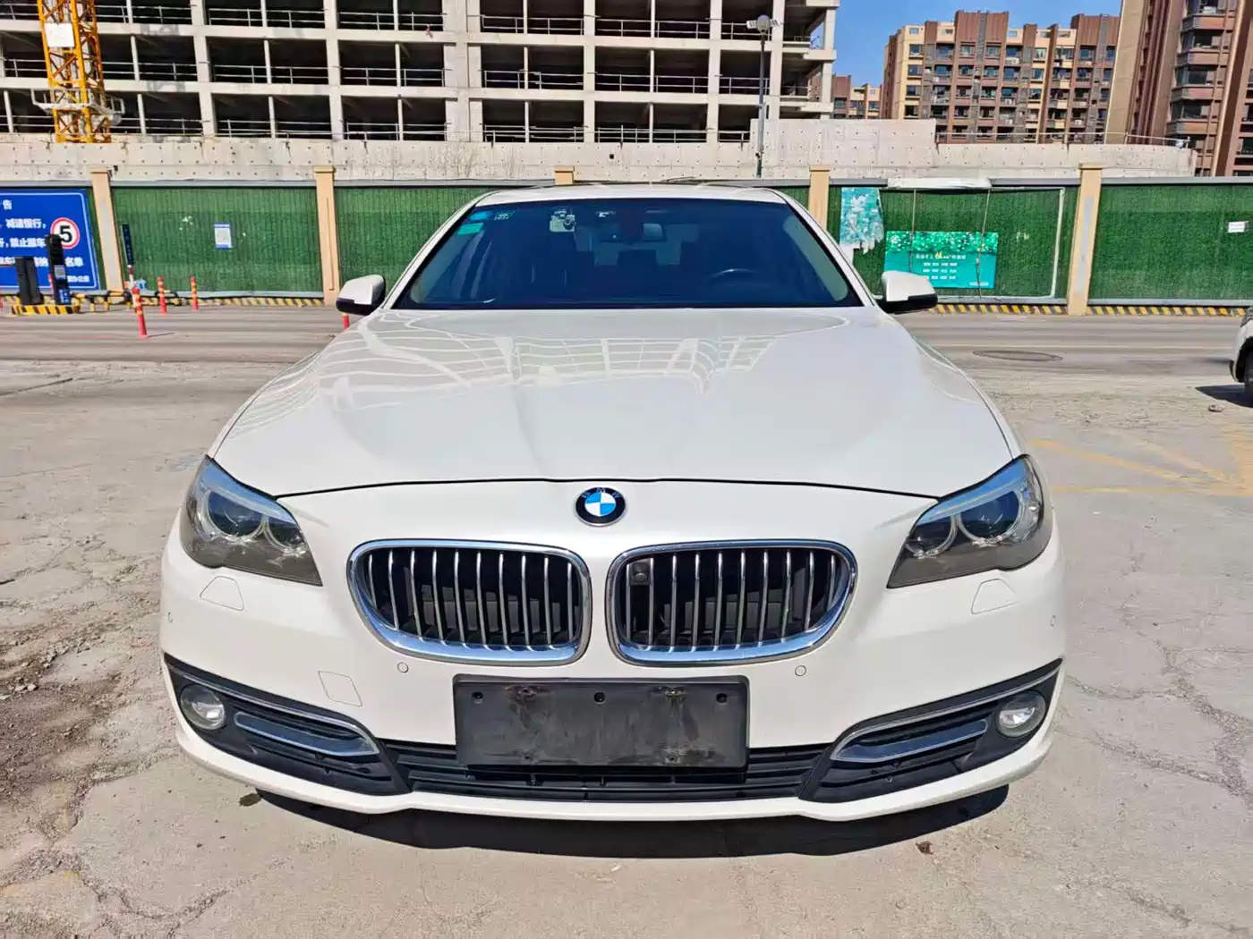 BMW 5 Series 2017 525Li Luxury Design Package фото 2