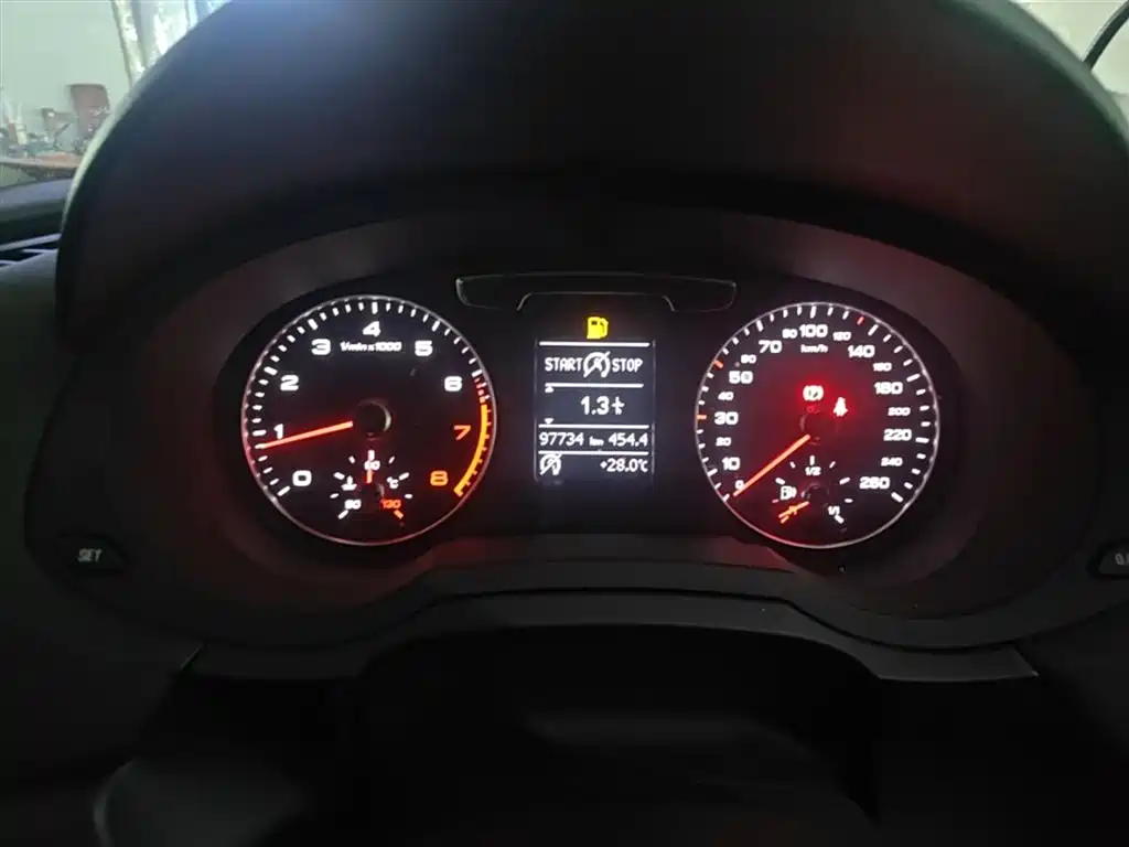 Фото 12 - Audi Q3