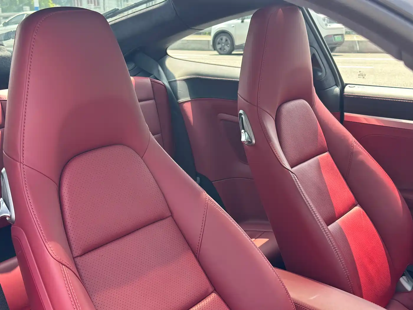 Porsche 911 2016 Carrera 3.0T фото 7