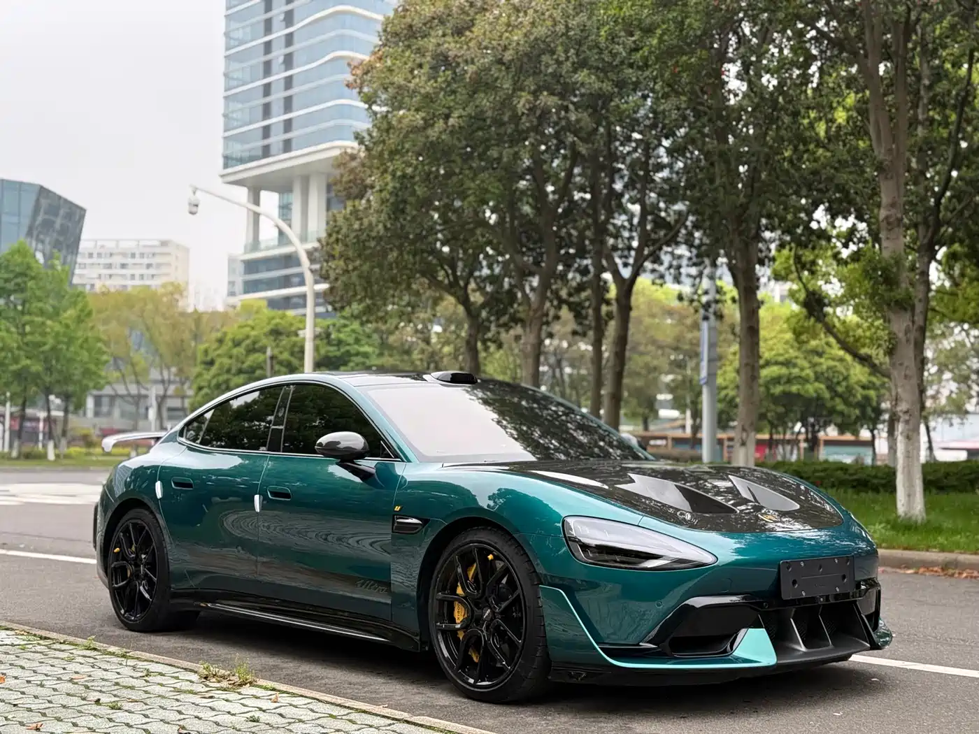 XIAOMI CAR XIAOMI SU7 ULTRA