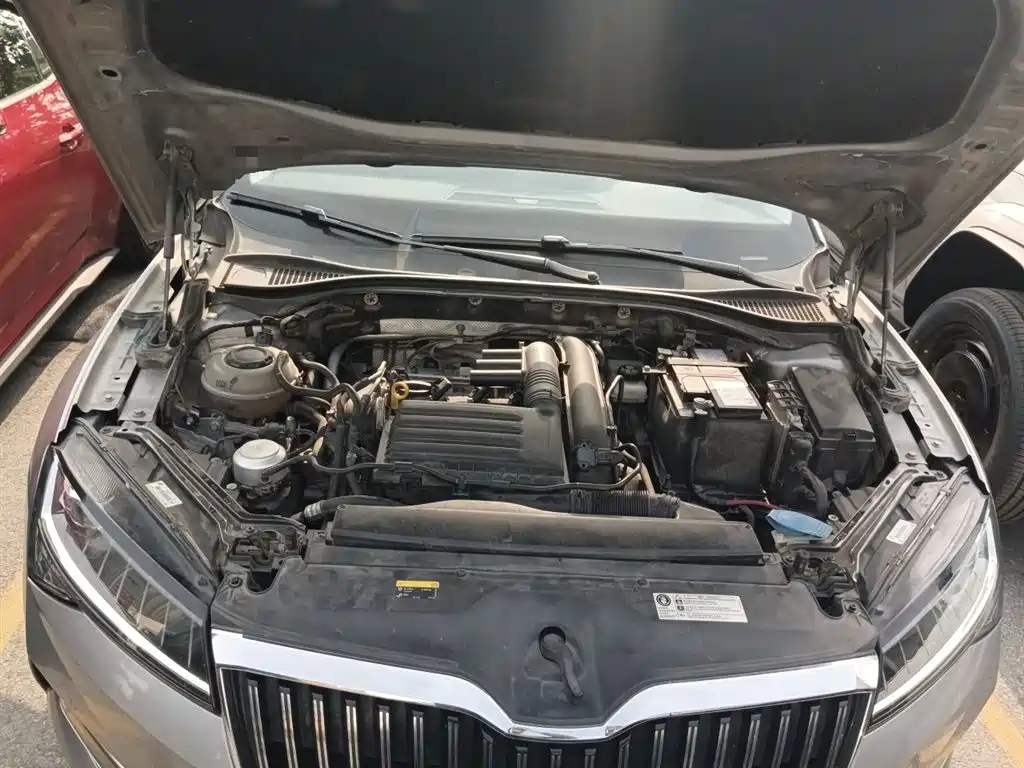 Škoda Superb 2019 Facelift TSI280 DSG Comfort Edition фото 11