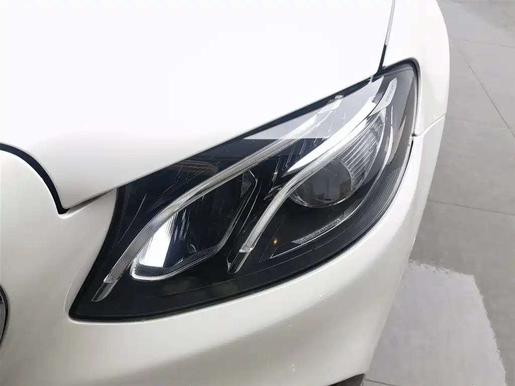 Mercedes-Benz E-Class 2018 Facelift E 300 L Sport Luxury фото 7