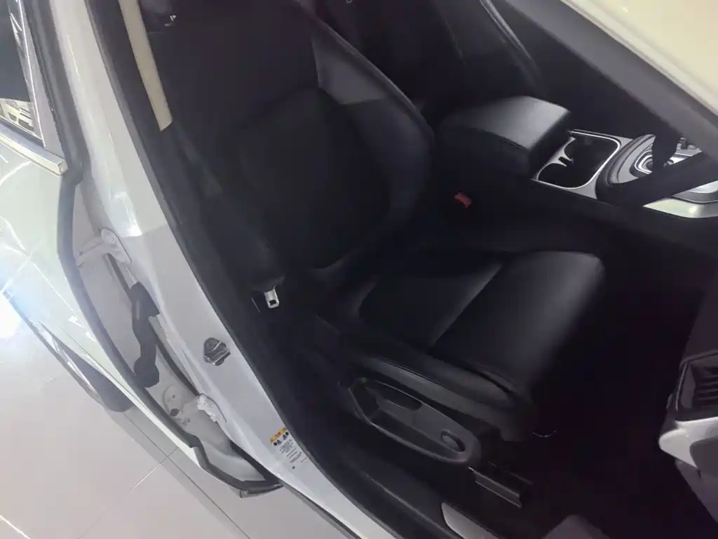 Jaguar E-PACE 2020 2018 P200 China VI
