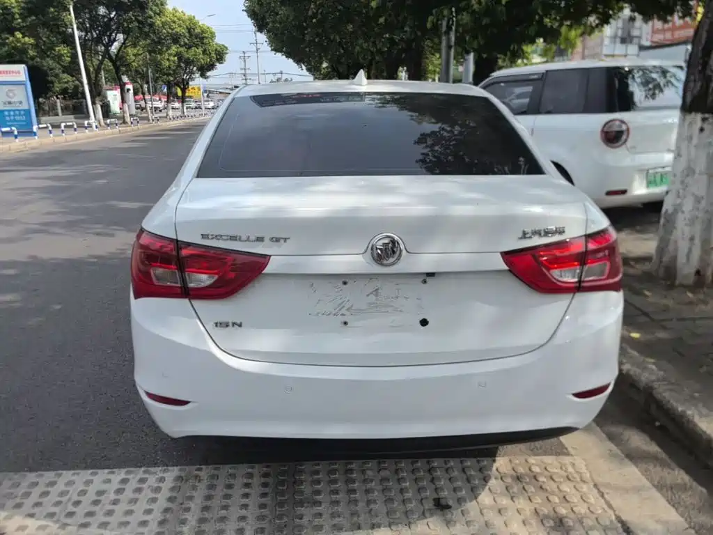 Фото 6 - Buick Excelle