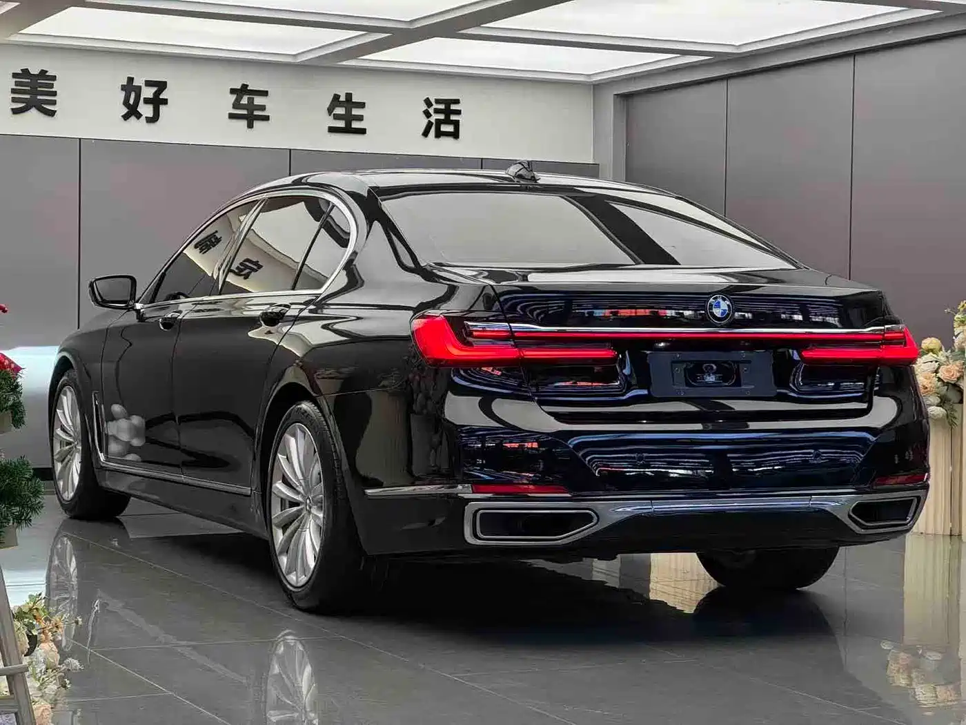 BMW 7 Series 2021 Model 730Li Luxury Package фото 7