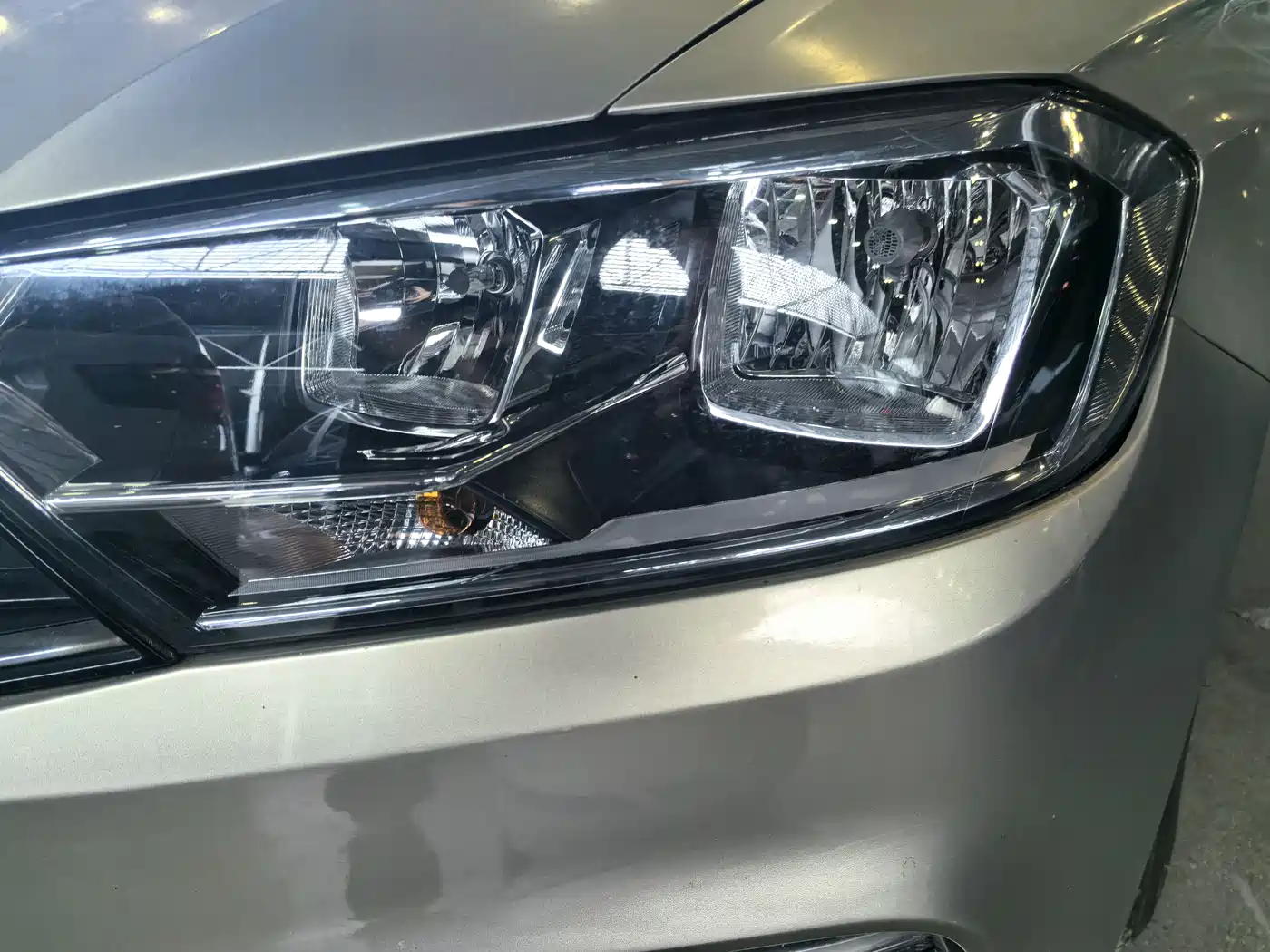 Volkswagen Bora 2018 1.5L Manual Fashion фото 10