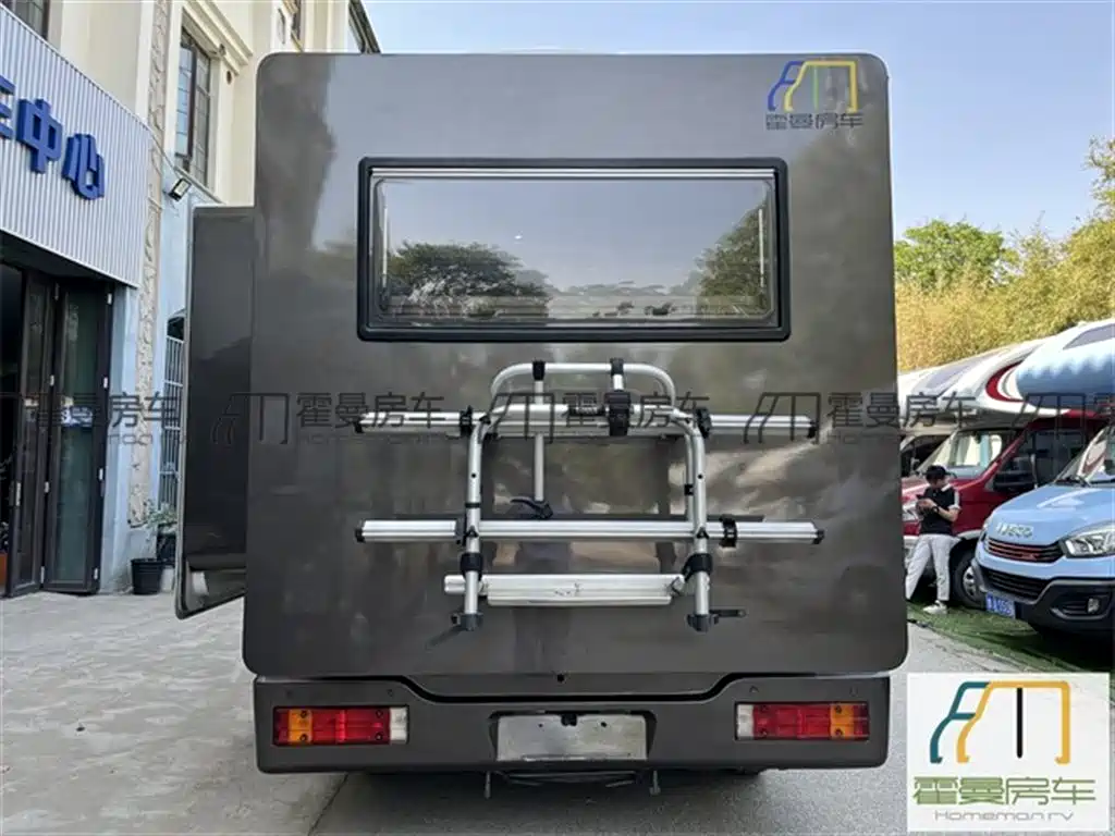 Zhongyi Motorhome Sprinter RV 2016 Model Sprinter Dual Expansion Type C RV фото 18