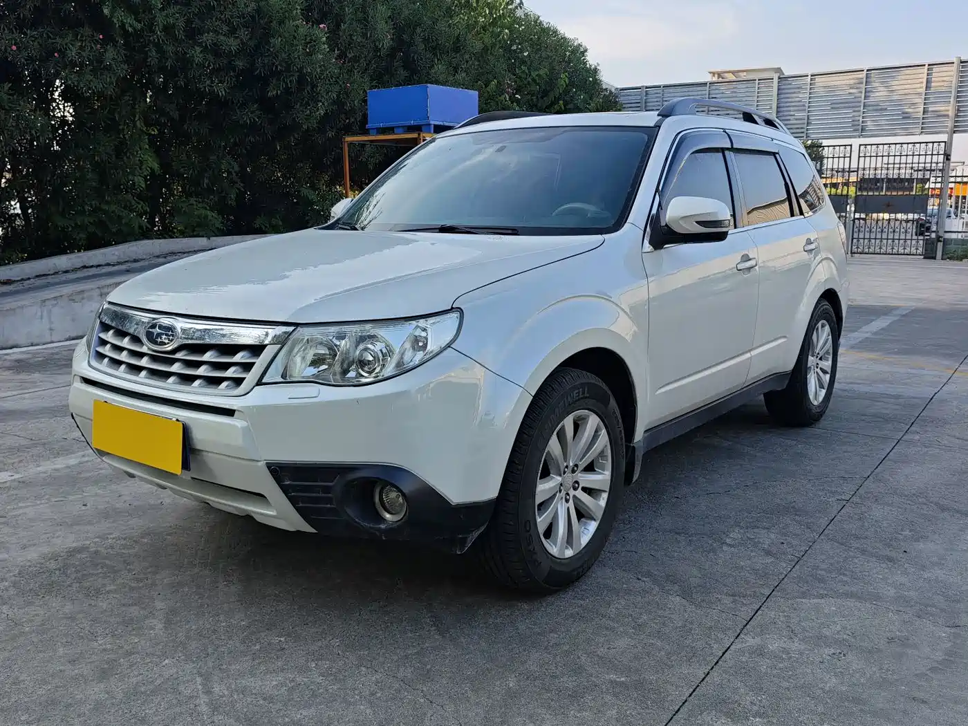 Subaru Forester 2012 2011 2.5XS Automatic Luxury Edition