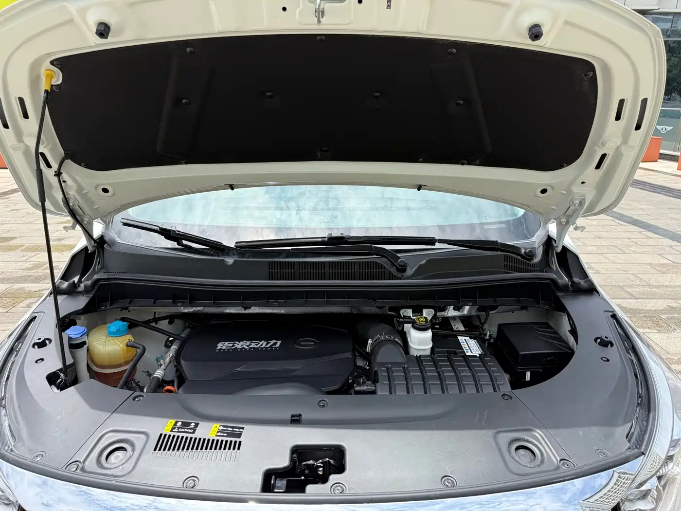 GAC TRUMPCHI M8