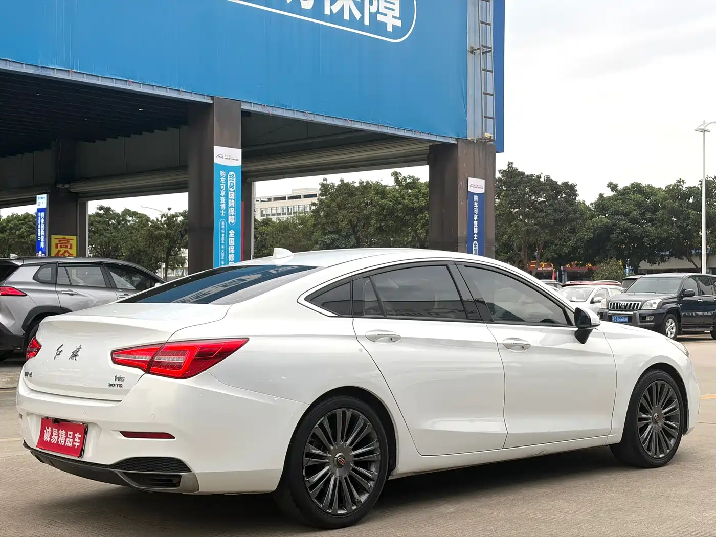Hongqi H5 2019 30TD Smart Connect Rhythm Edition фото 6