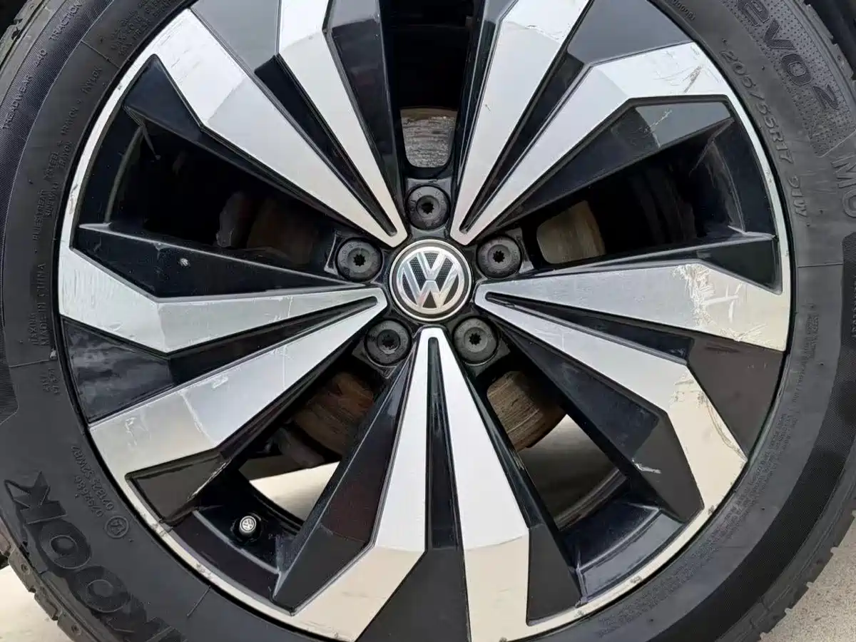 Volkswagen T-Cross 2019 280TSI DSG Luxury Edition фото 18