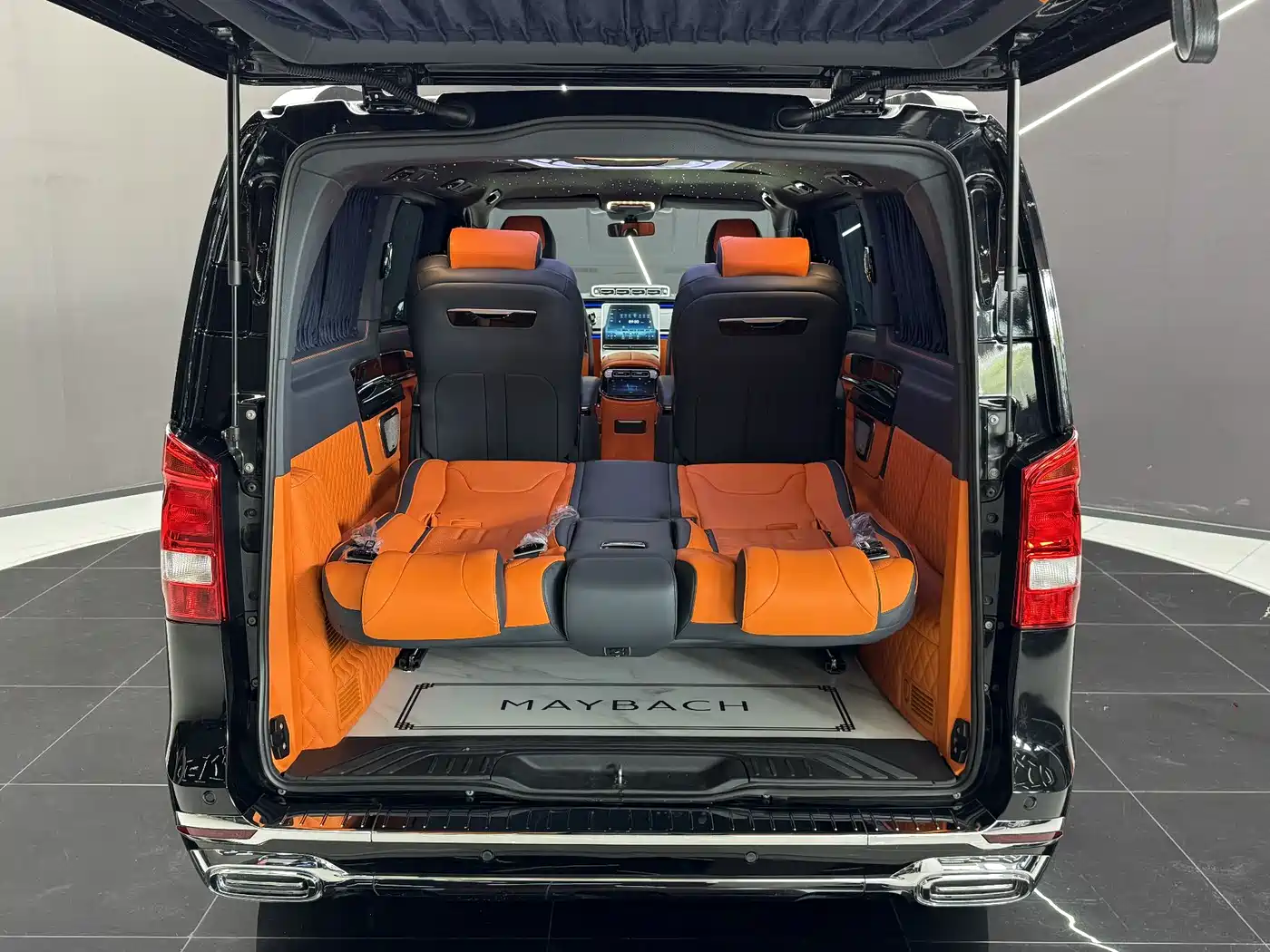 Mercedes-Benz Vito 2021 2.0T Business Edition 7-seater фото 24