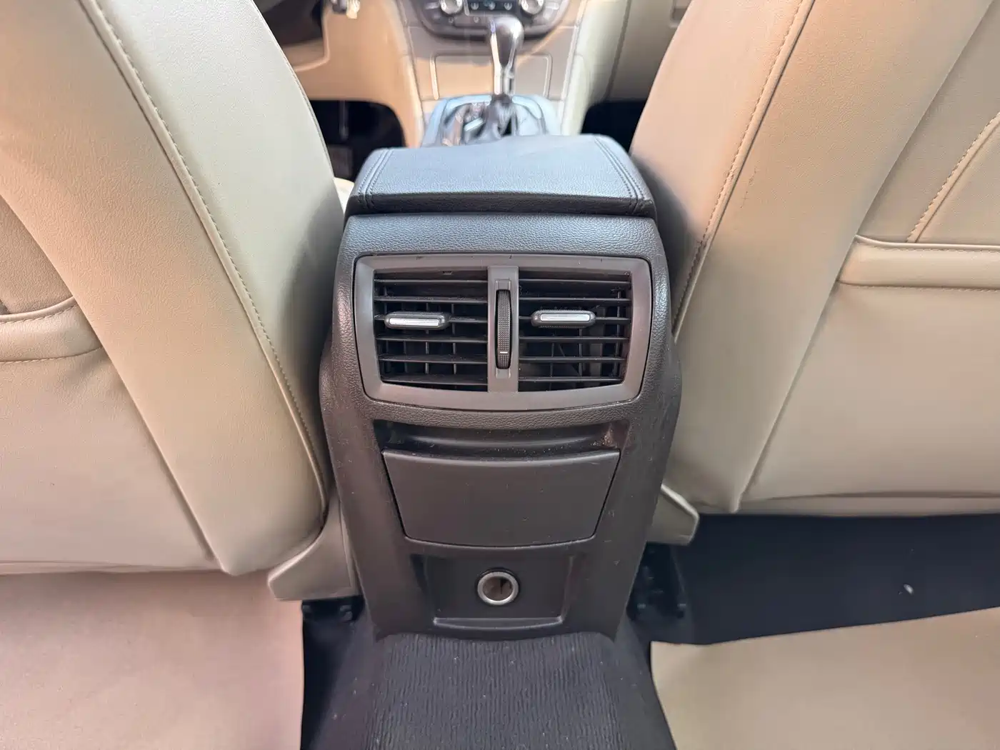 Buick Regal 2012 Model 2.0L Luxury фото 11