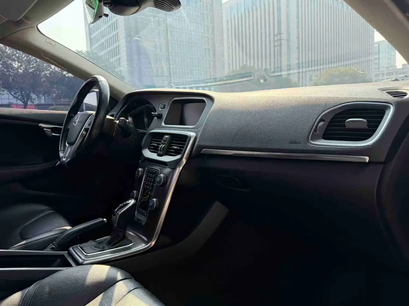 Volvo V40 2015 2015 1.6T Smart Comfort Edition