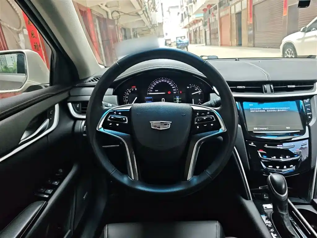 Cadillac XTS 2018 28T Technology фото 11