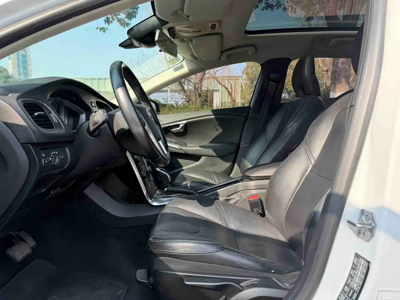 Volvo V40 2015 2015 1.6T Smart Comfort Edition