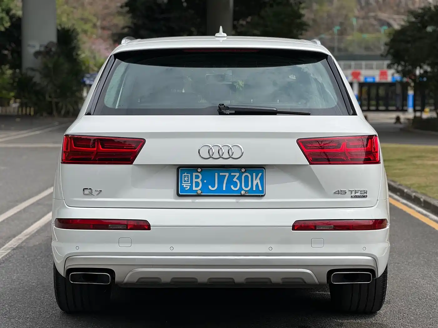 AUDI Q7
