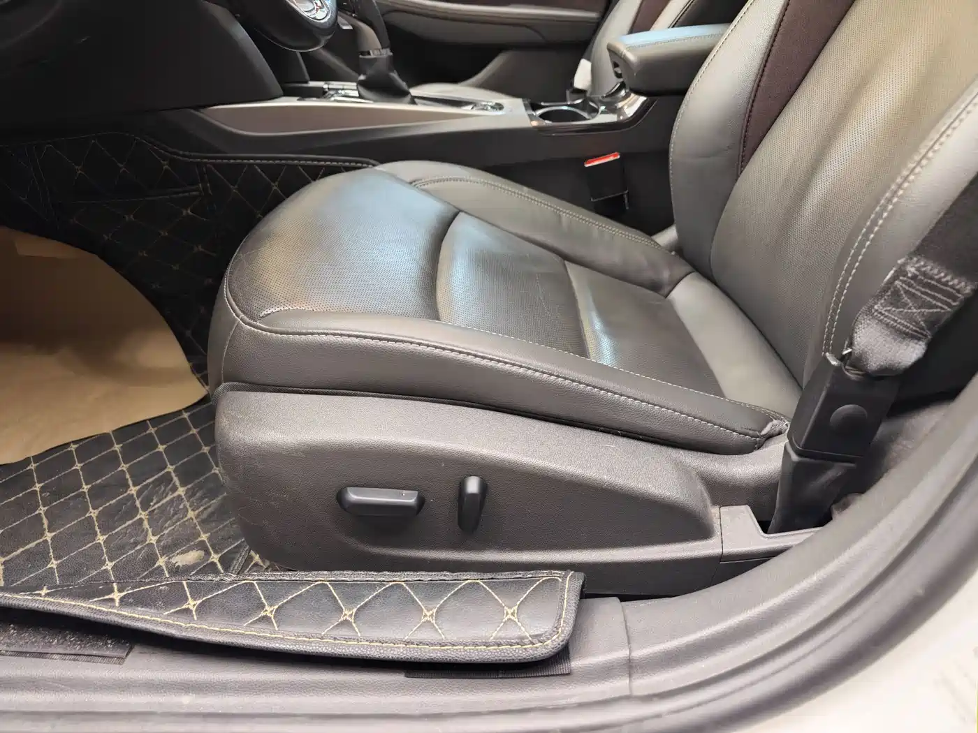 Chevrolet Malibu 2018 530T Automatic Luxury Edition фото 10