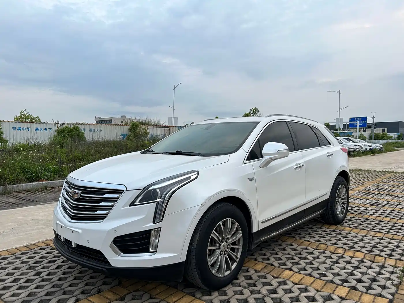 Cadillac XT5 2016 25T Luxury Model