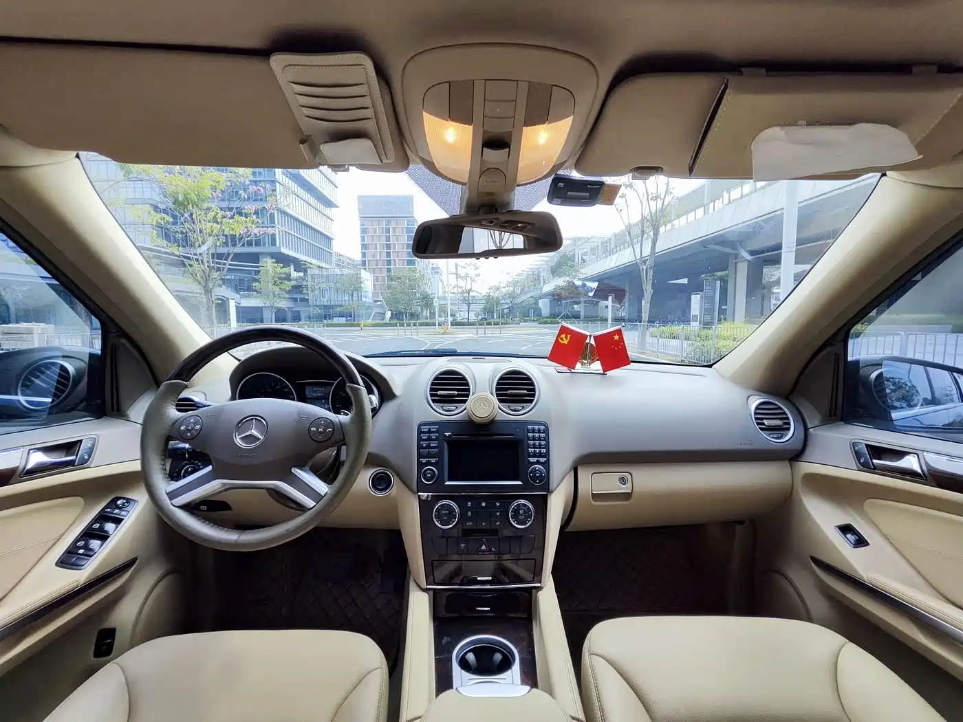 Mercedes-Benz M-Class 2010 ML 350 4MATIC Luxury Special Edition фото 11