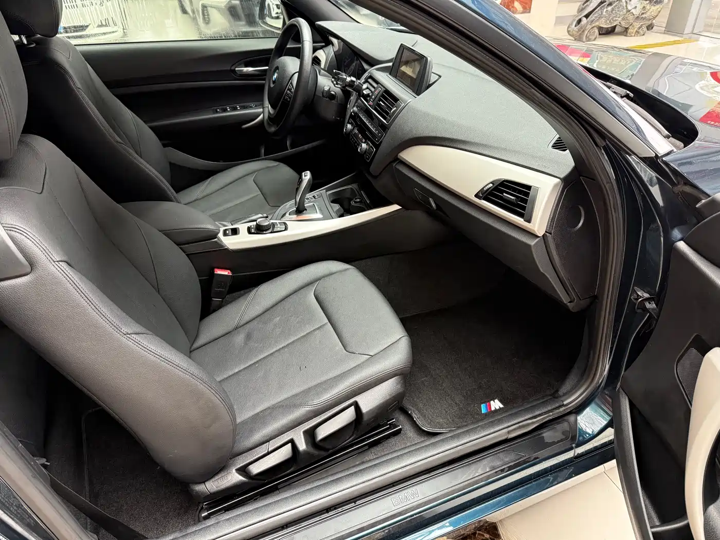BMW 2 Series (Import) 2015 218i Convertible Coupe фото 23