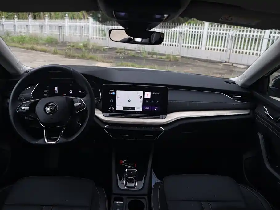Škoda Octavia 2022 2022 PRO TSI280 Luxury Edition