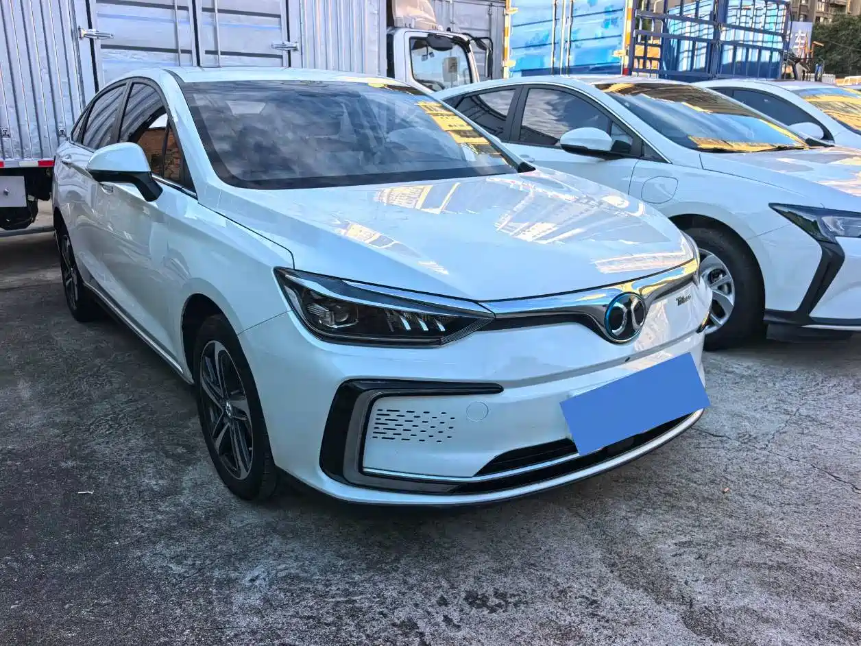 2020 BAIC Beijing EU5