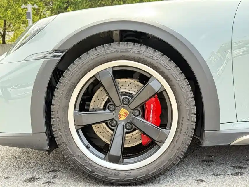 Фото 8 - Porsche 911