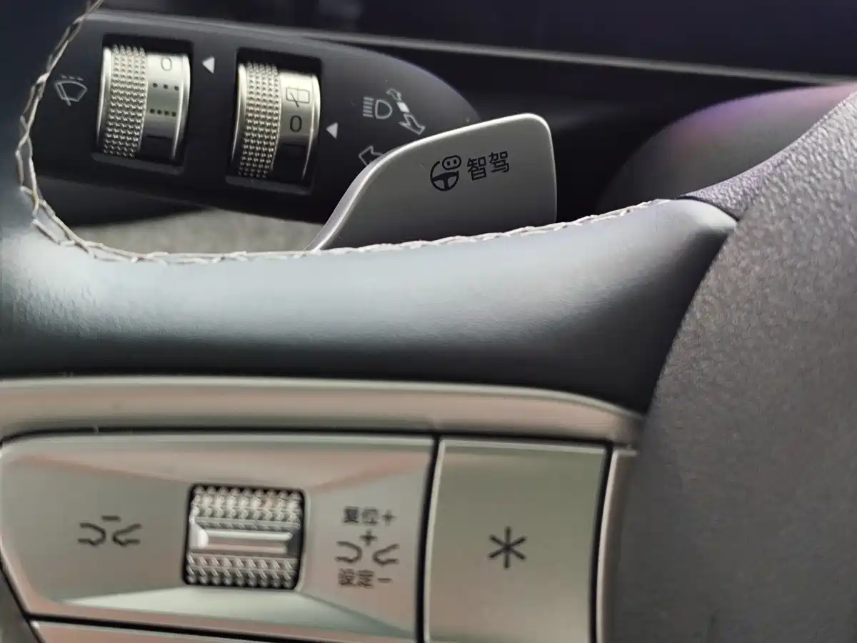 BYD Hai Shi 05 EV 2025 2025 520KM Smart Navigation Edition