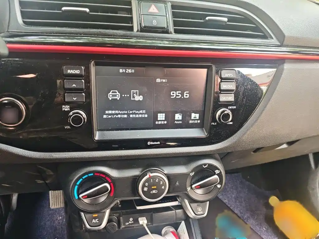Kia KX CROSS 2018 2017 1.4L AT GLS