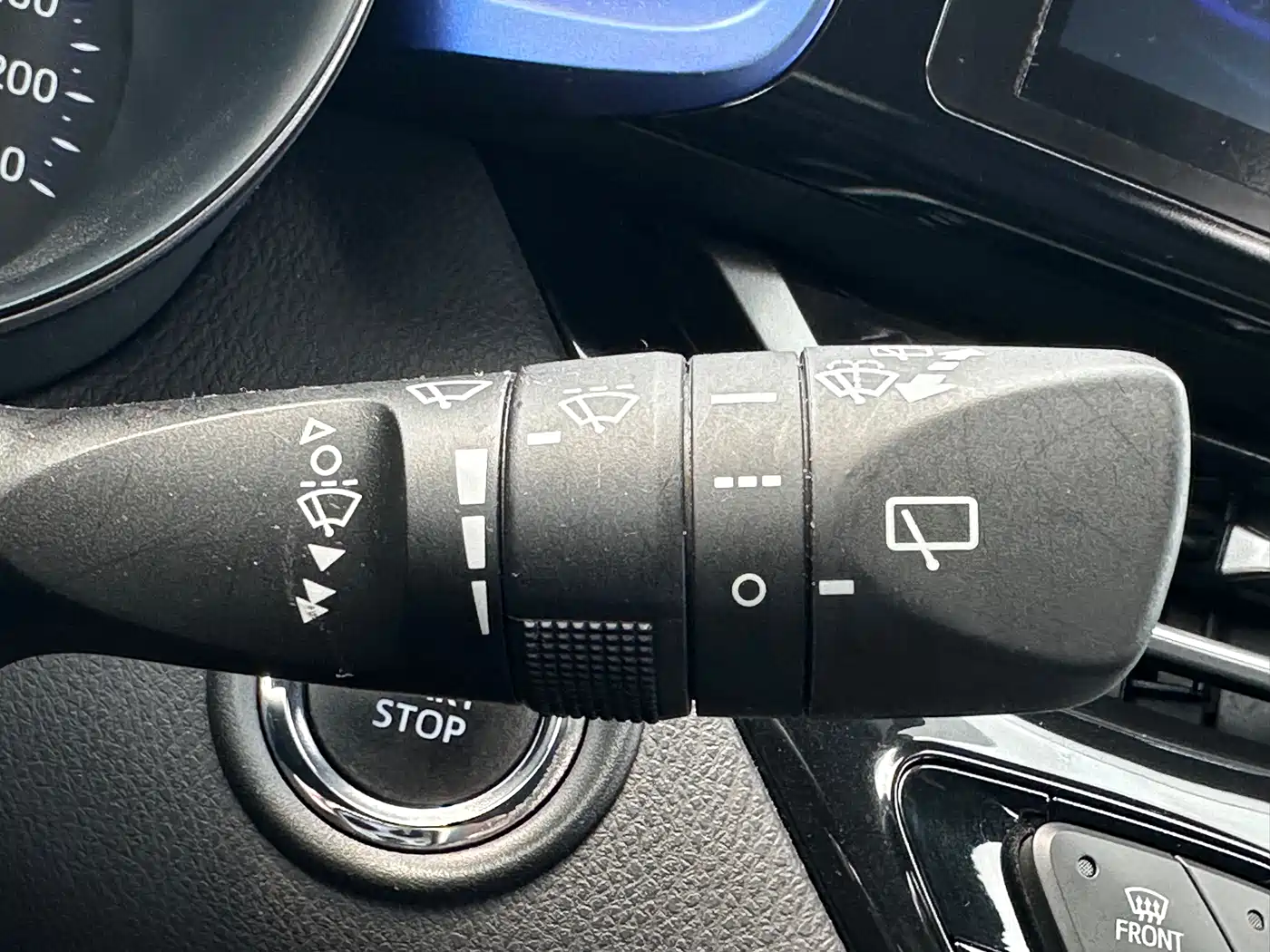 Toyota C-HR 2018 2.0L Luxury Edition China V фото 26