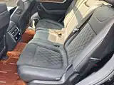 Фото 17 - Hongqi HS7