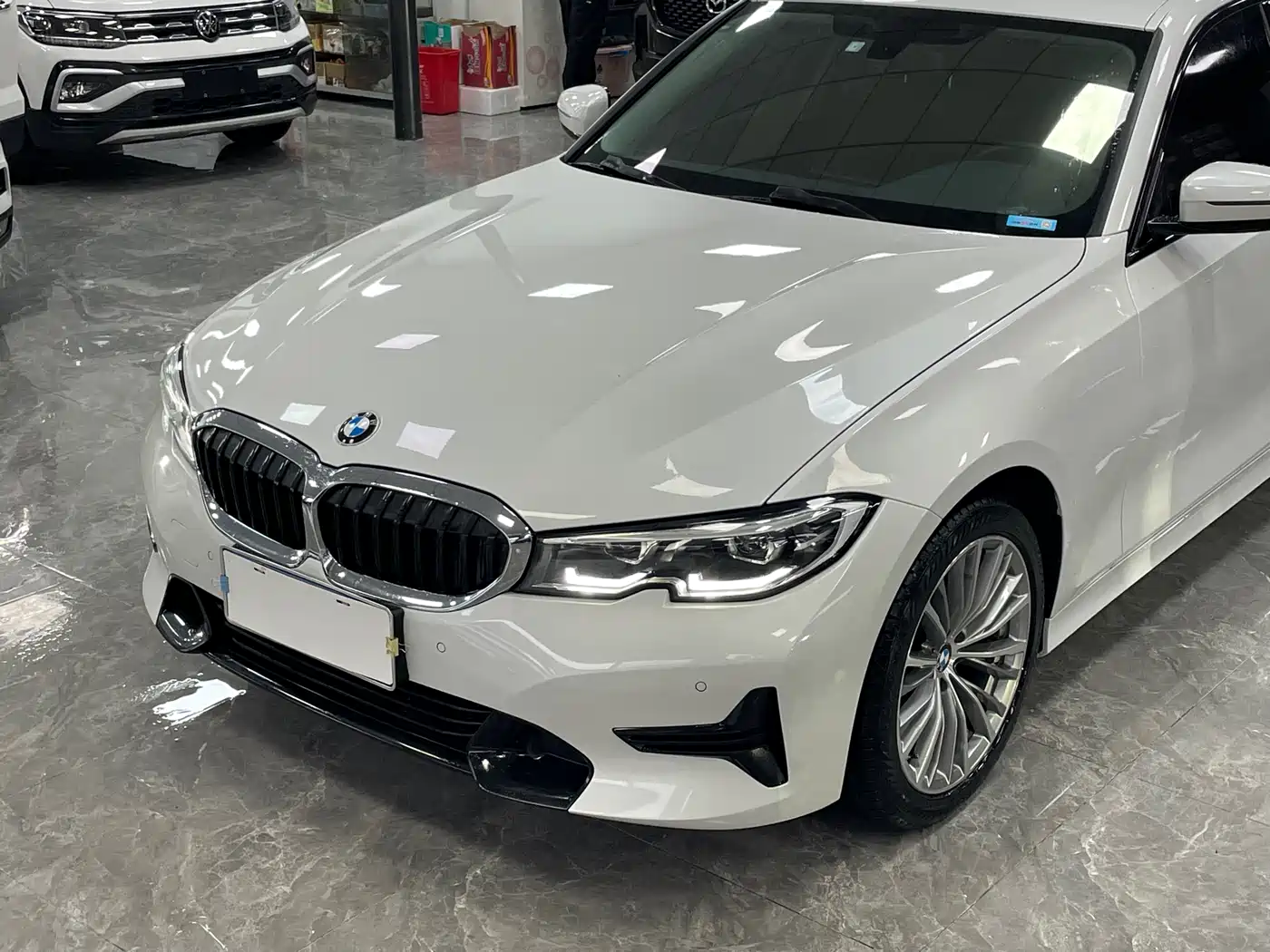 BMW 3-SERIES