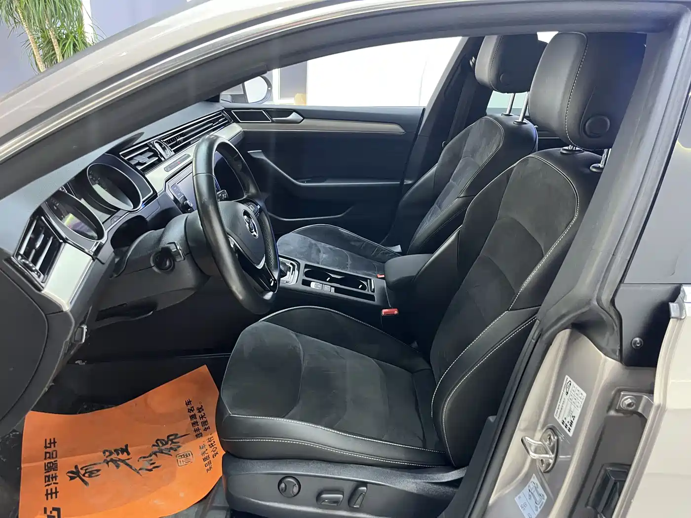 Volkswagen FAW-Volkswagen CC 2020 330TSI Elegance Version China VI фото 6