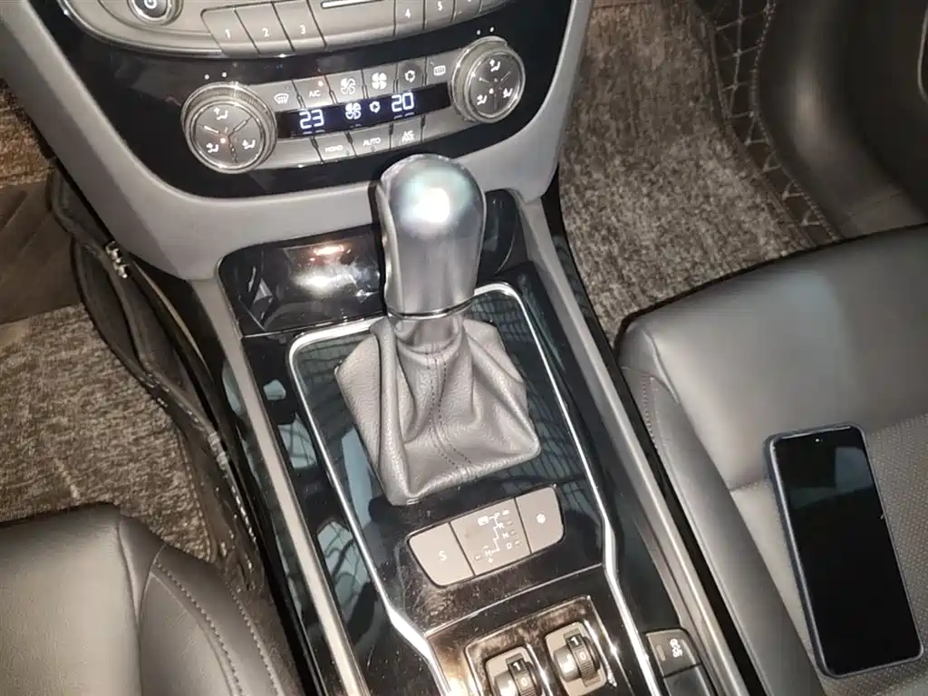Peugeot 508 2015 1.6THP Auto Excellence Edition фото 21