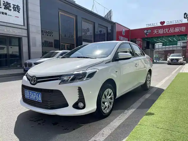 TOYOTA VIOS
