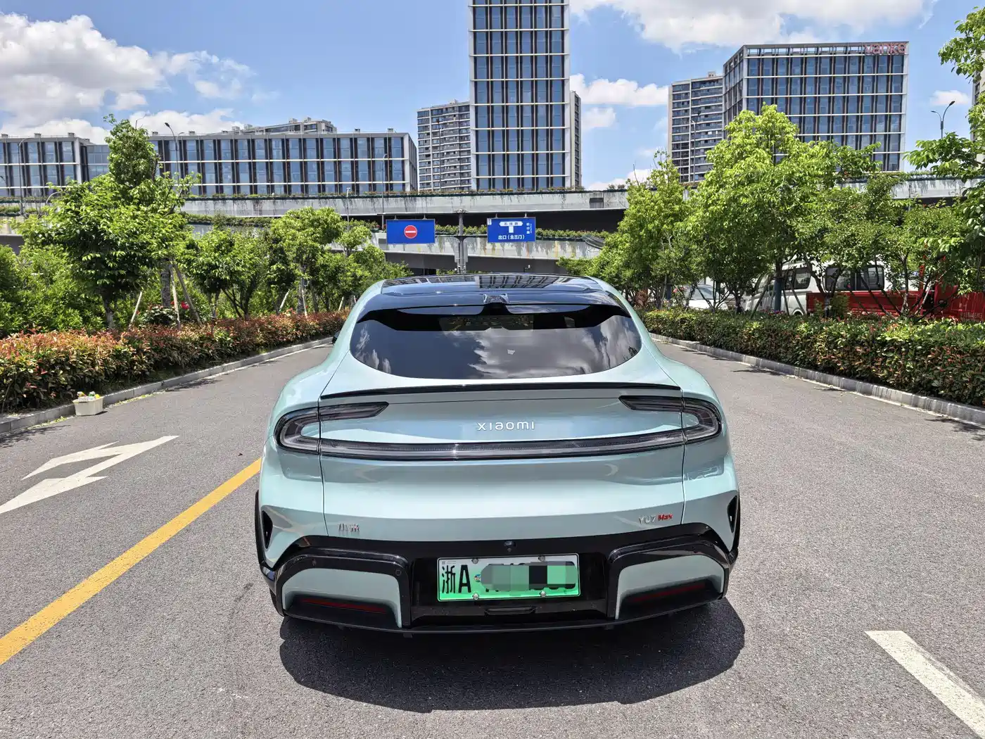 Xiaomi Auto Xiaomi YU7 2025 Ultra Long Range High Performance AWD Max Edition фото 7