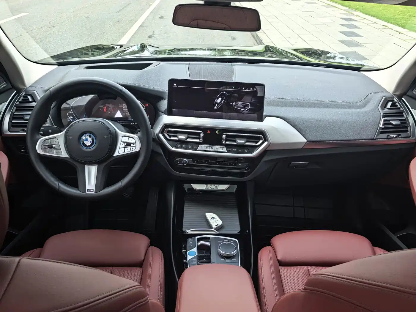 BMW iX3 2024 2024 Innovation Leader