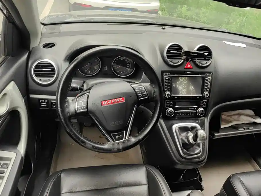 Photo 13 - Haval H6