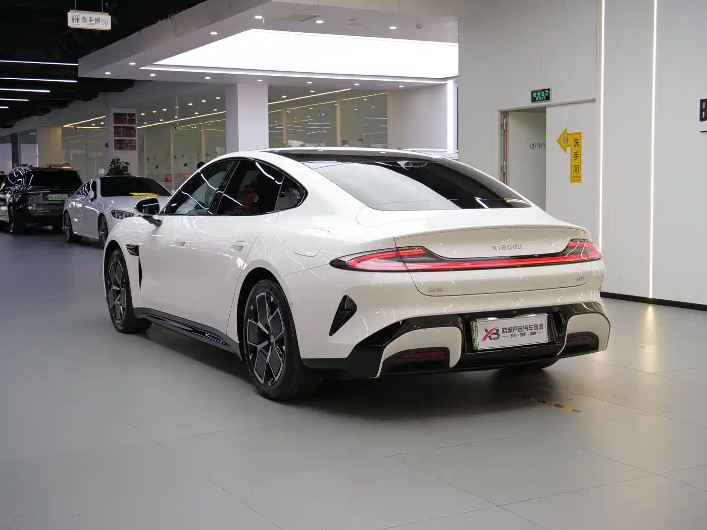 XIAOMI CAR XIAOMI SU7