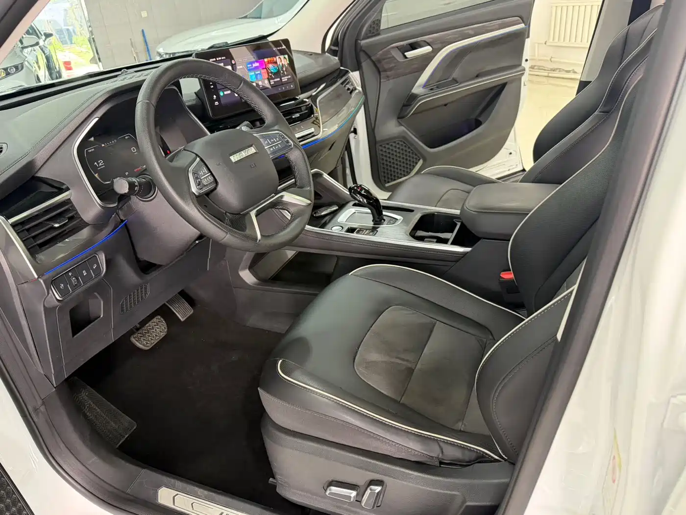 Photo 7 - Haval H6