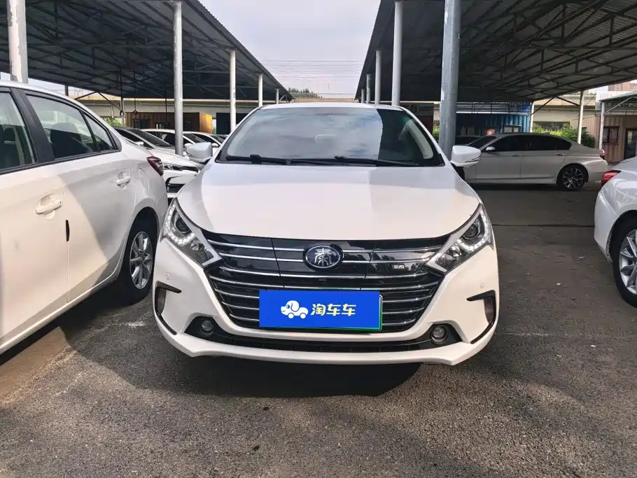 BYD Qin New Energy 2018 2018 Qin EV450 Smart Connected Premium Edition