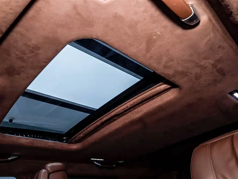 TANK TANK 700 NEW ENERGY