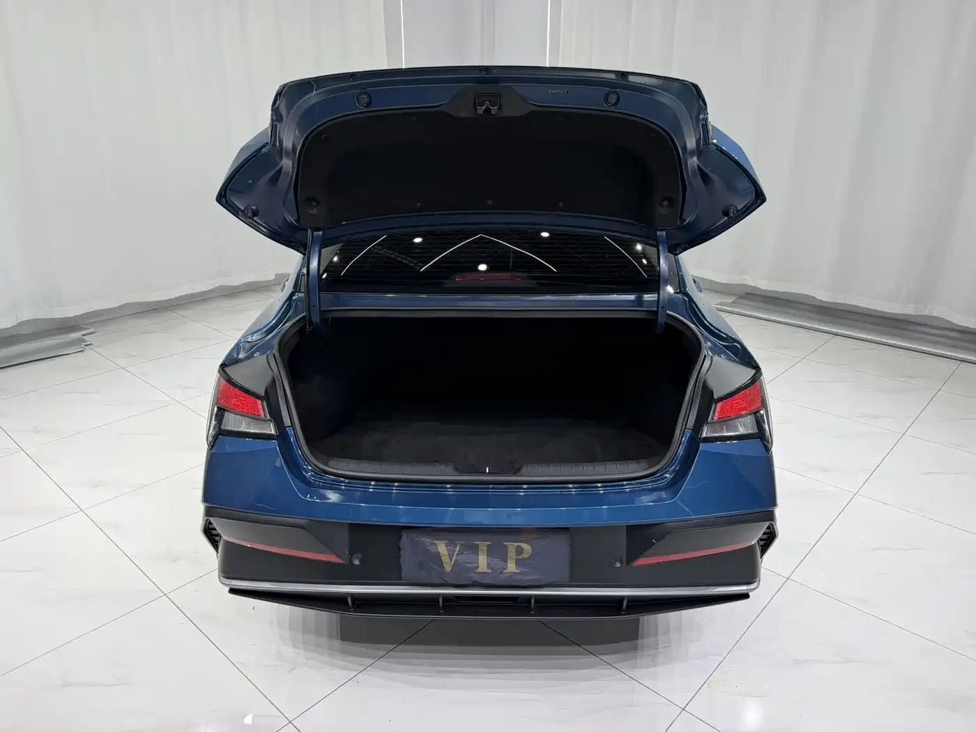 Hyundai Elantra 2023 1.5L CVT GLX Elite Edition фото 17