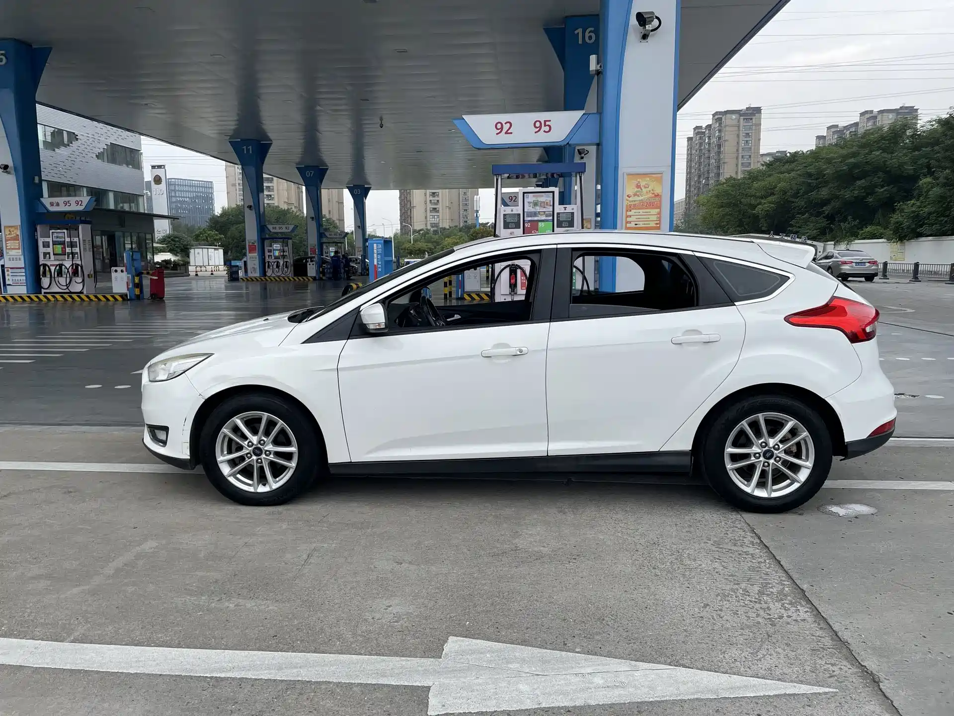 Фото 3 - Ford Focus